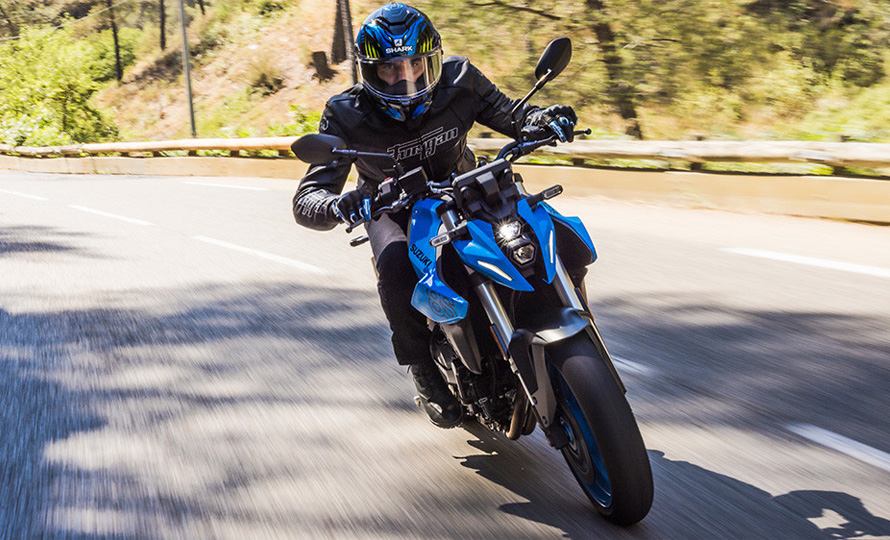 GSX-8S (11).jpg?v=1744726470